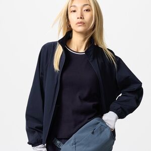 UNIQLO - NWT - Extra Stretch Active Vest Jacket in Navy